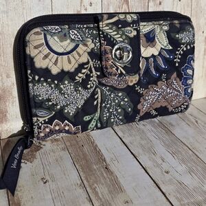 Vera Bradley Navy Blue Floral Quilted Wallet Zip Around Coin Pocket ID Holder